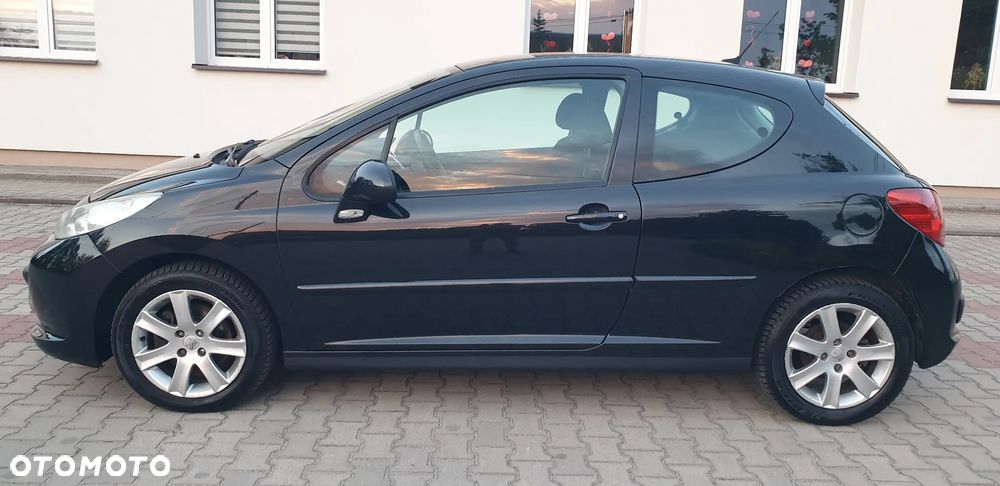 Peugeot 207 1.6 HDi 16V Trendy - 2