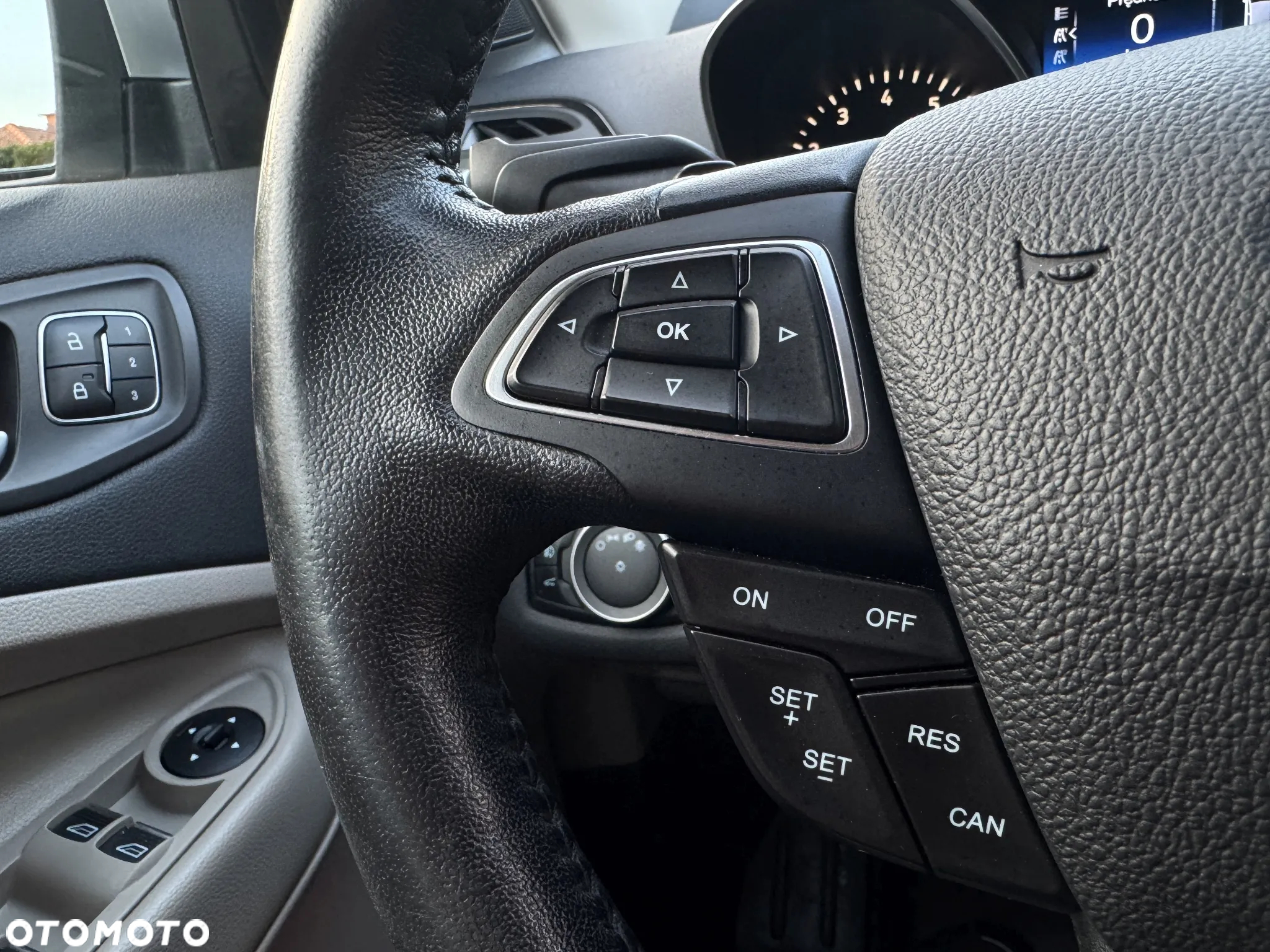 Ford Escape - 22