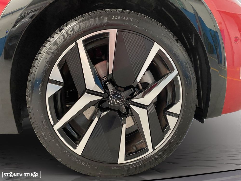 Peugeot 208 1.2 Hybrid GT e-DCS6 - 22