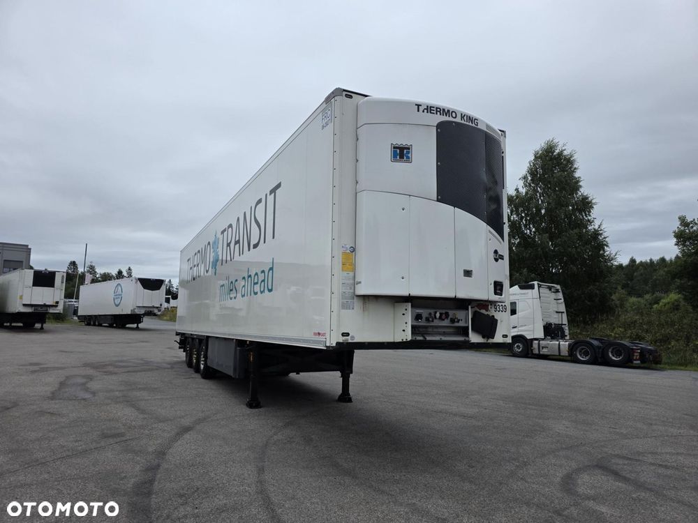 Schmitz Cargobull SKO Double Deck FP 45 ThermoKing SLXi 300 Multitemp with Taillift - 2