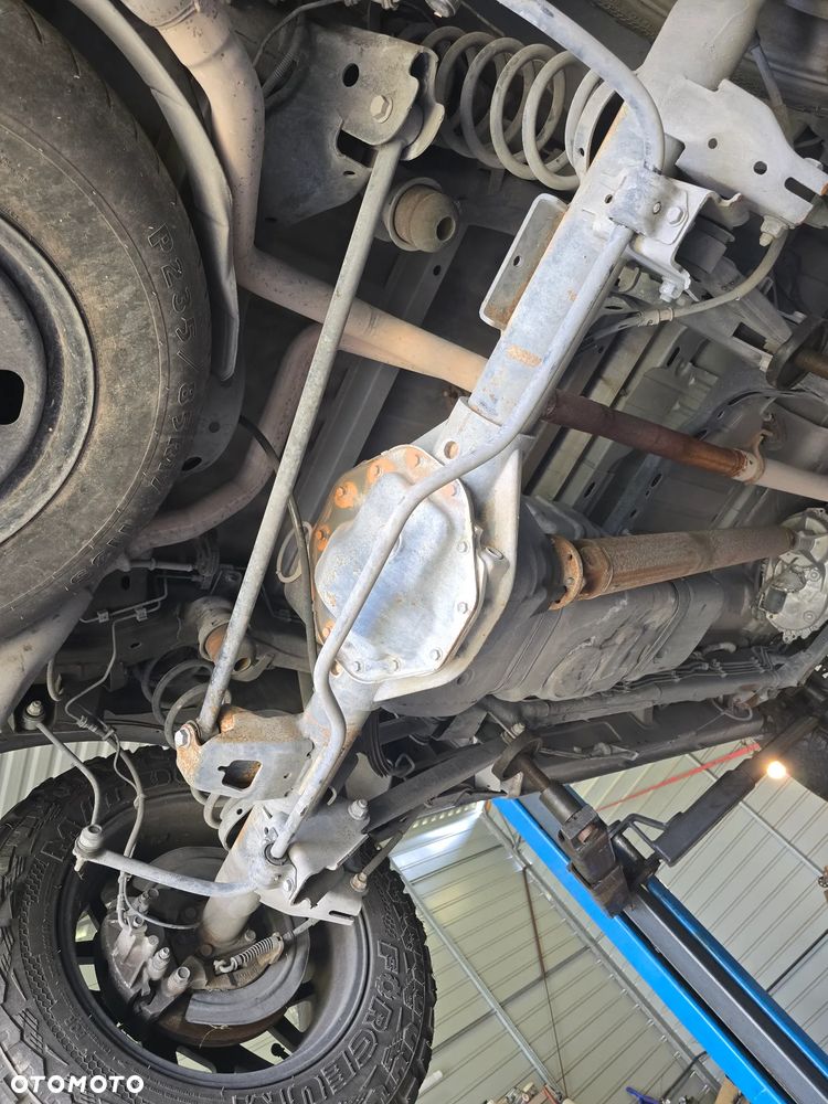 Dodge RAM 5.7 4x4 - 18