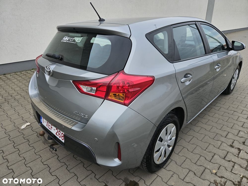 Toyota Auris 1.33 Dual-VVT-i Comfort - 5