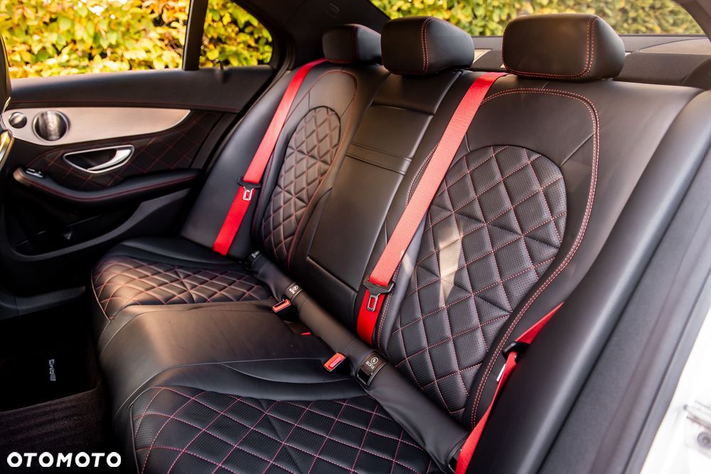 Mercedes-Benz Klasa C AMG 63 S AMG Speedshift 7G-MCT Edition 1 - 24