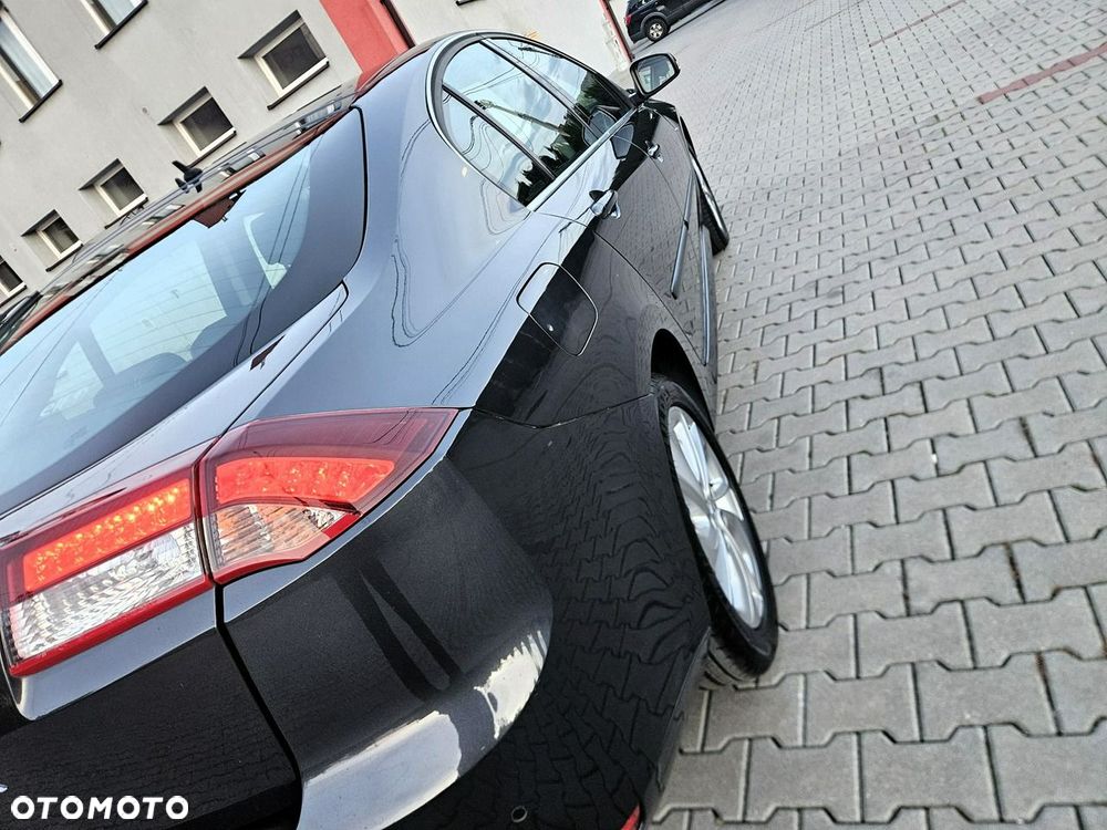 Renault Laguna 2.0 dCi Limited - 17