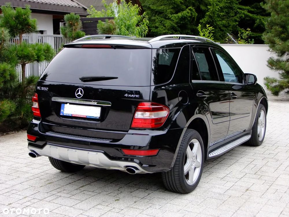Mercedes-Benz ML - 15
