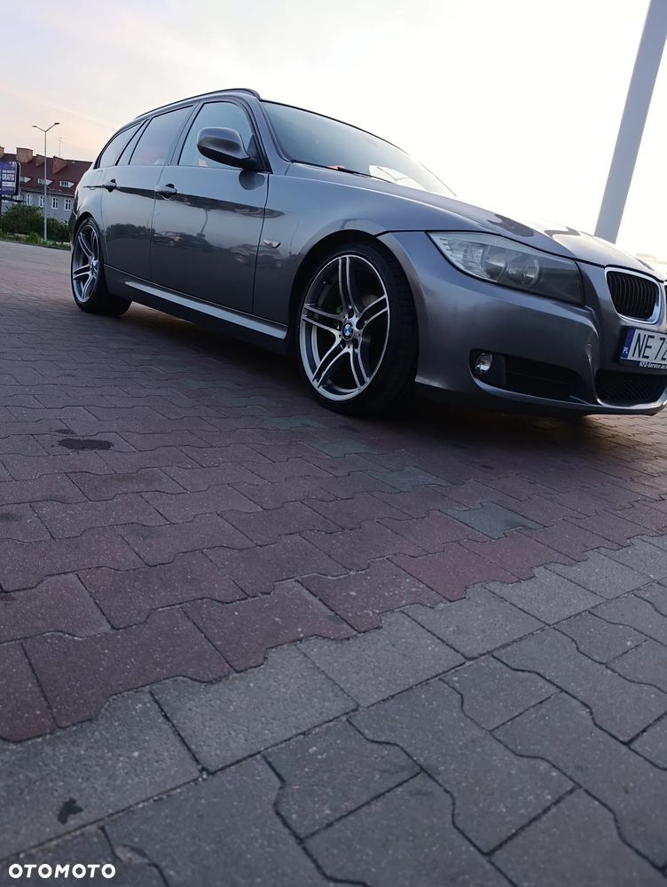 BMW Seria 3 320d Efficient Dynamics Sport Line - 9