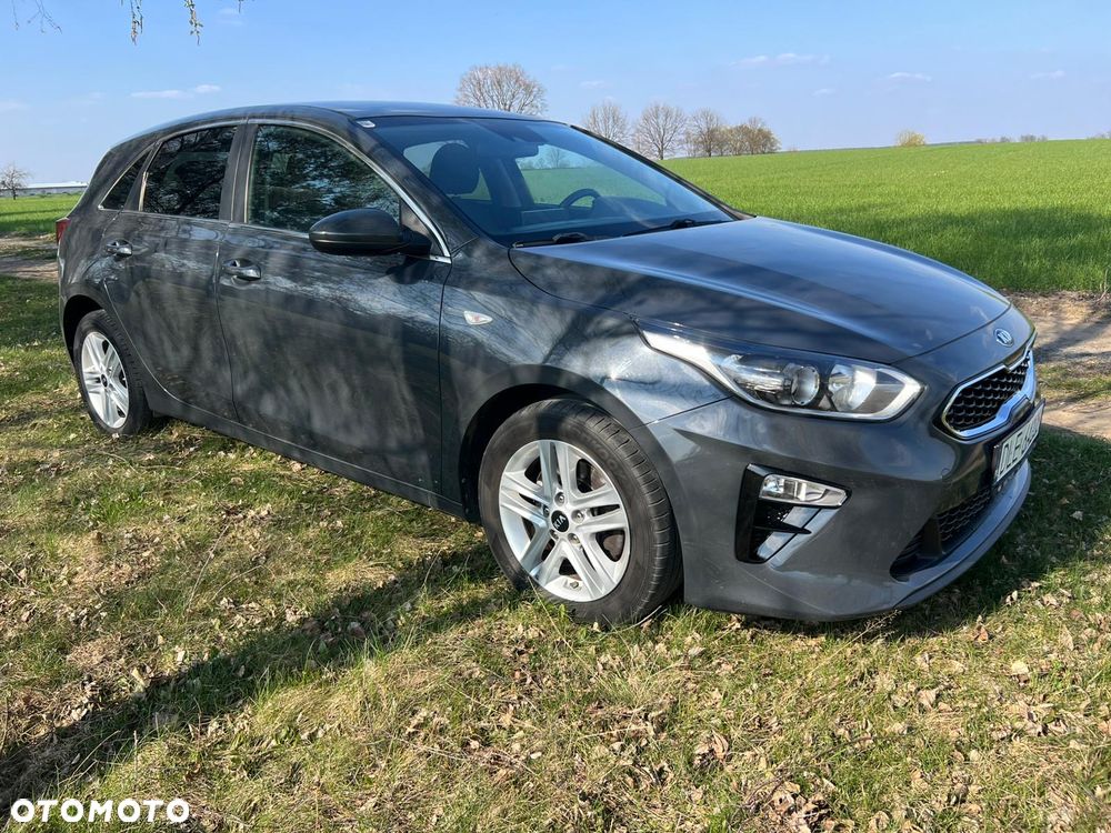 Kia Ceed 1.4 T-GDI DCT OPF Vision - 1