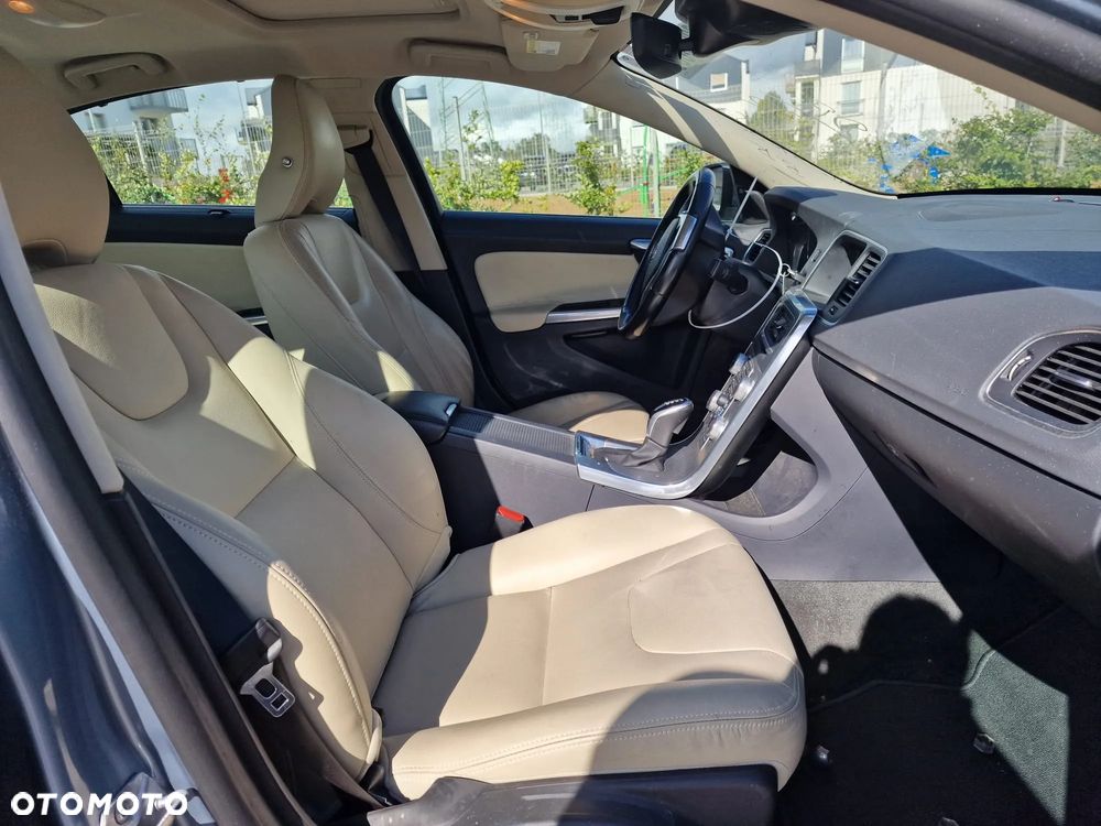 Volvo S60 - 21
