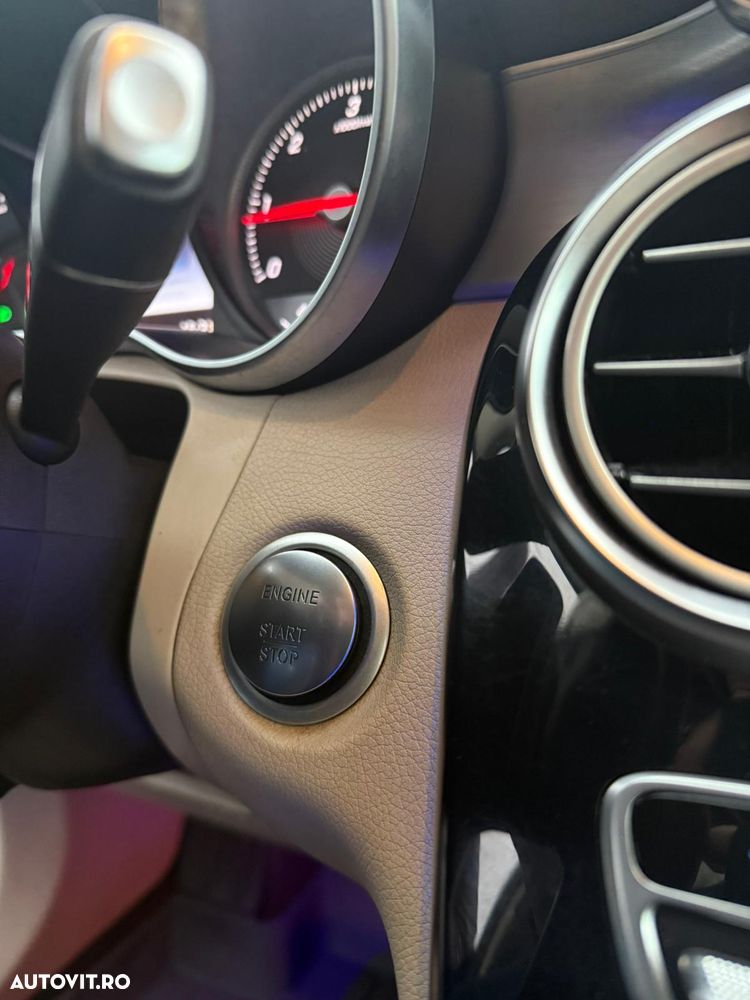 Mercedes-Benz GLC - 23