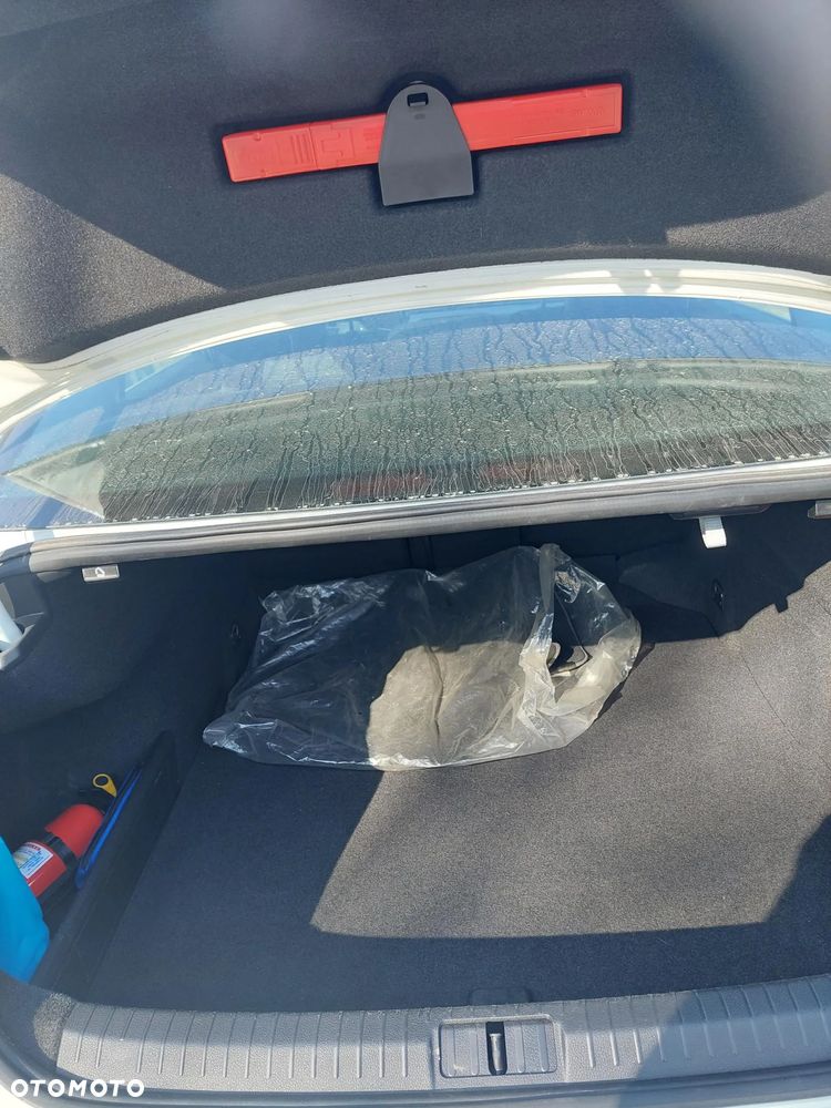 Volkswagen Passat 2.0 TSI Elegance DSG - 4