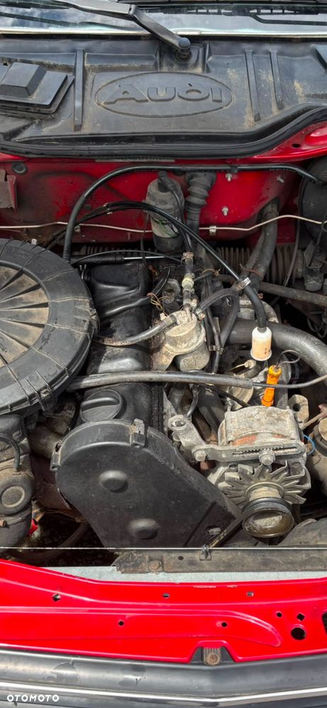 Audi 100 1.8 S - 19