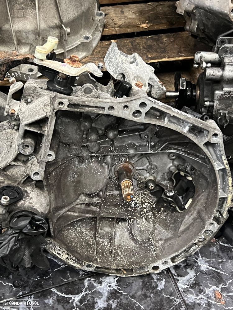 Caixa a de velocidades Peugeot 208 Citroen C-3 1.4 hdi 2016 20cg66 - 1