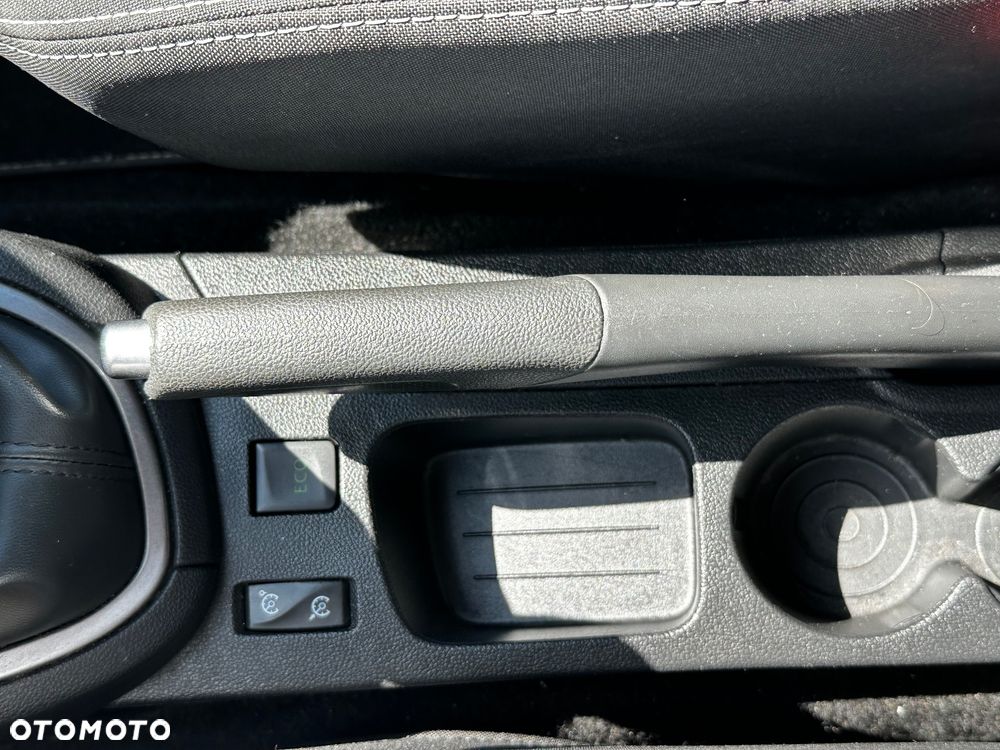 Renault Clio ENERGY TCe 90 Start & Stop LIMITED 2018 - 26