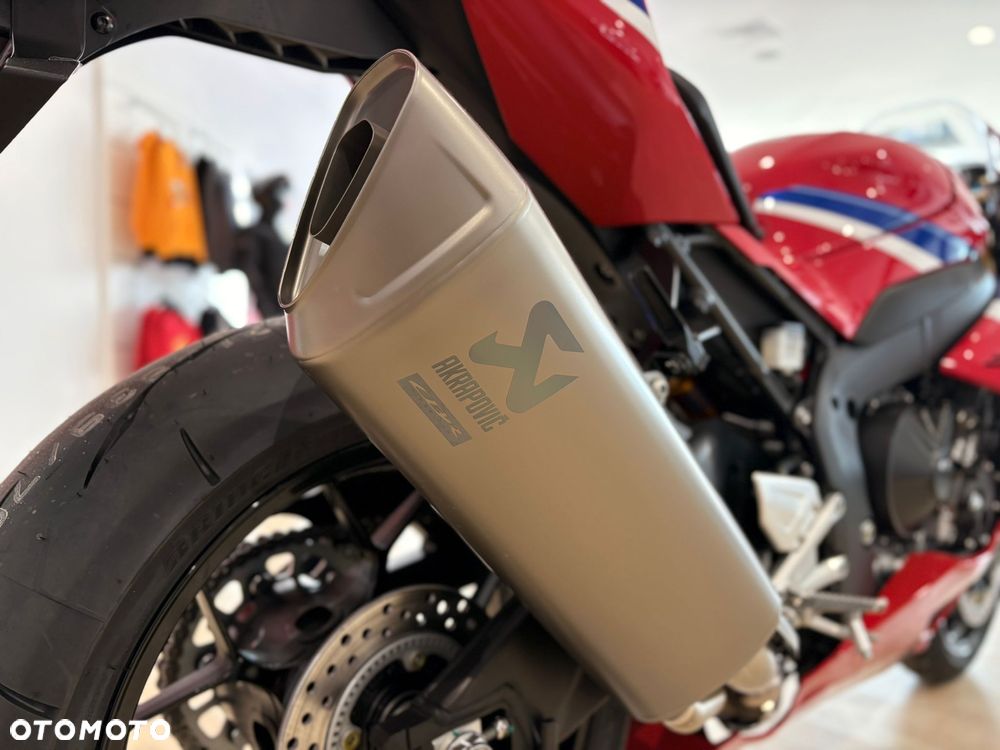 Honda CBR - 15
