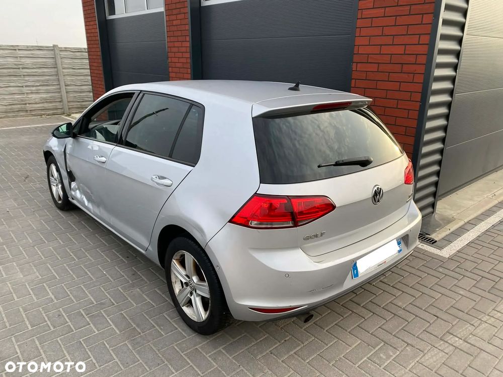 Volkswagen Golf 1.6 TDI BlueMotion Technology DSG Comfortline - 37