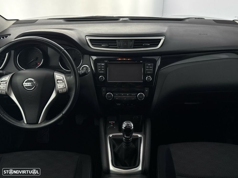 Nissan Qashqai 1.5 dCi N-Connecta - 10