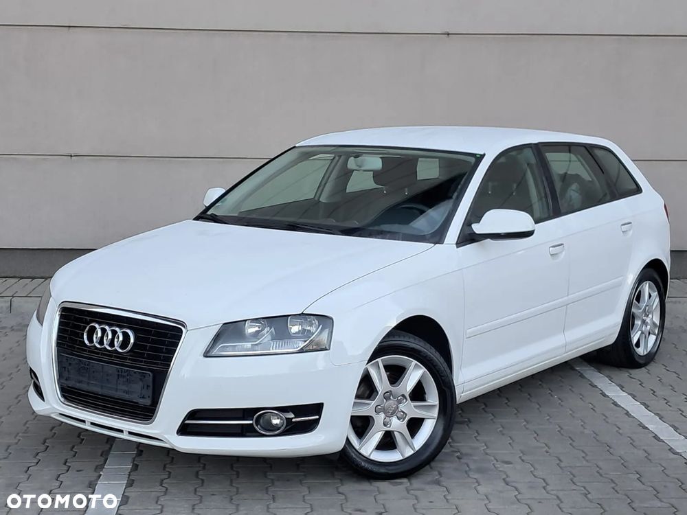 Audi A3 1.6 Limited Edition - 10