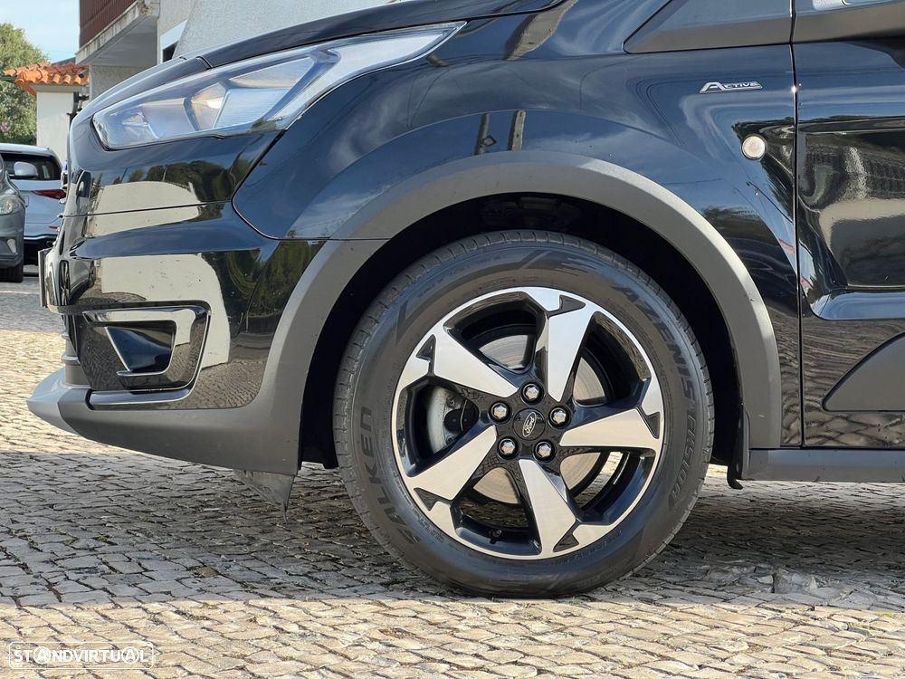 Ford Tourneo Connect 1.5 TDCi Titanium - 3