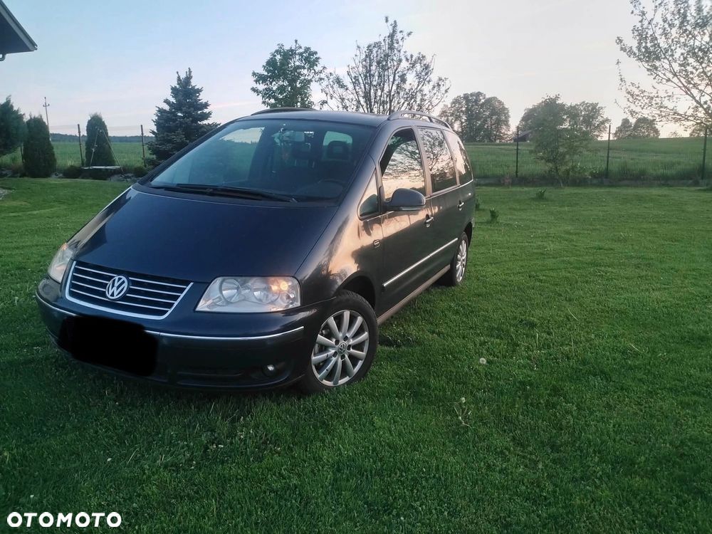 Volkswagen Sharan - 1