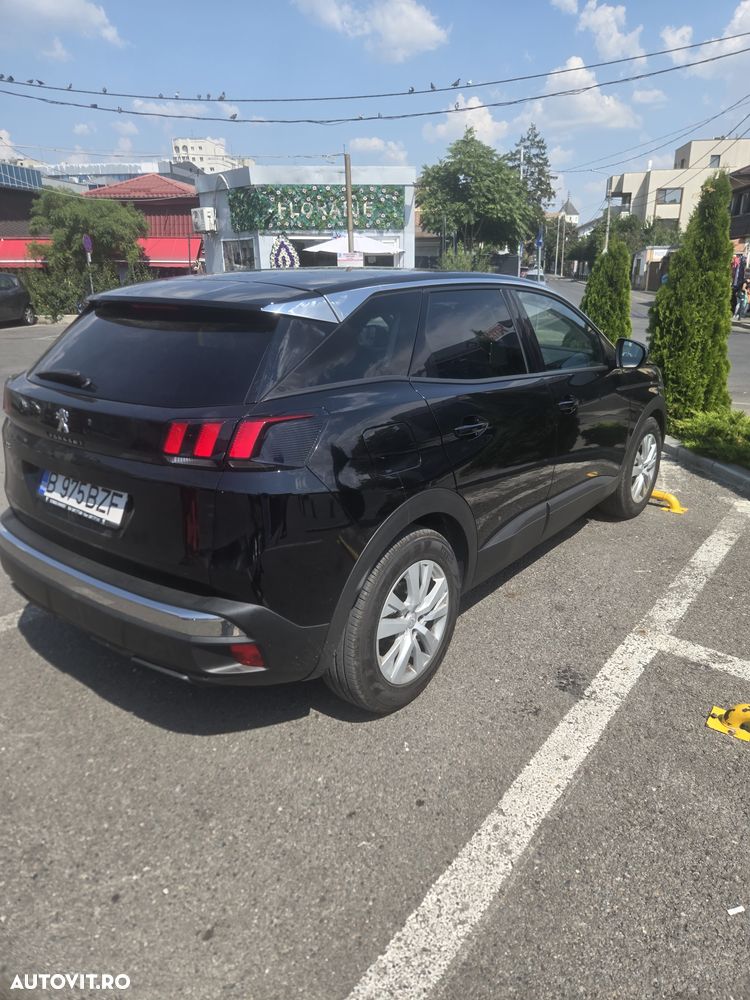 Peugeot 3008 1.6 BlueHDI S&S Allure - 3