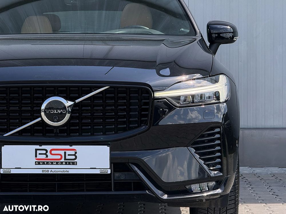 Volvo XC 60 B4 D AWD Ultimate Dark - 35