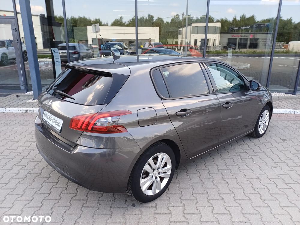 Peugeot 308 - 4