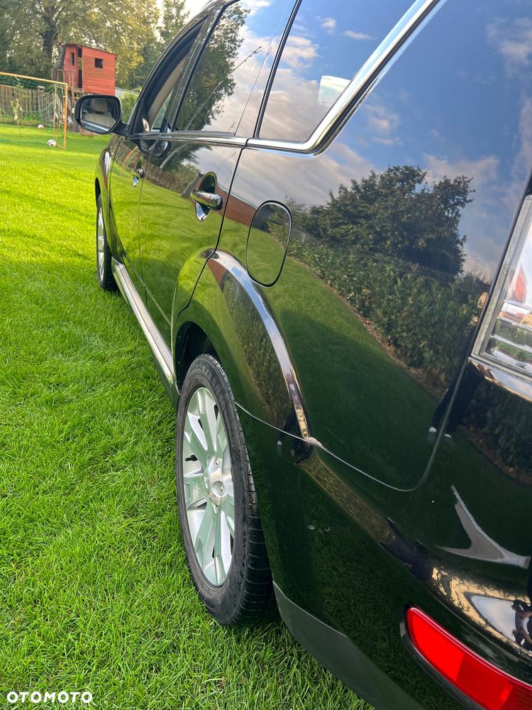 Mitsubishi Outlander 2.0 DID Instyle NAVI - 6