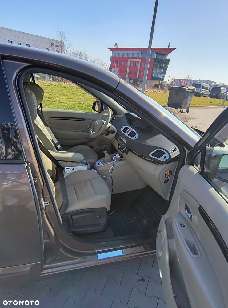 Renault Grand Scenic TCe 130 Bose Edition - 20