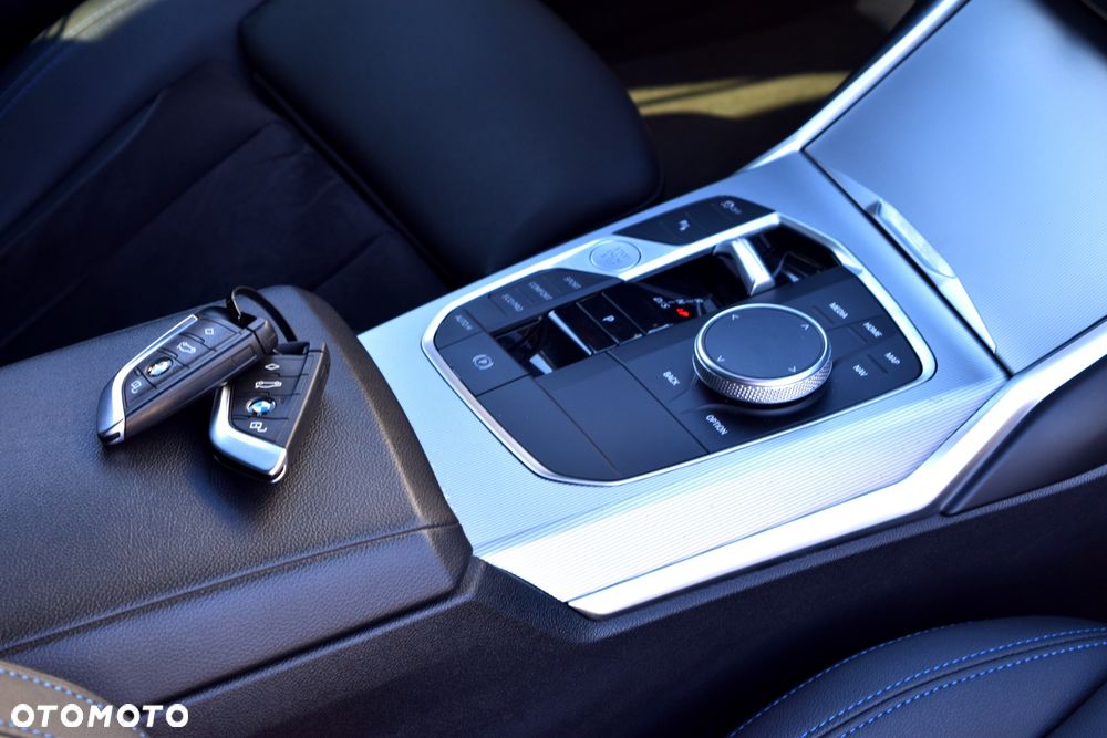 BMW Seria 3 320d xDrive M Sport sport - 25