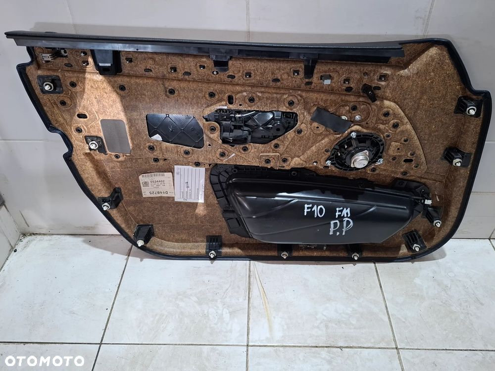 Boczek prawy przód Alcantara BMW 5 F10 - F11 Rok 2012 - 6