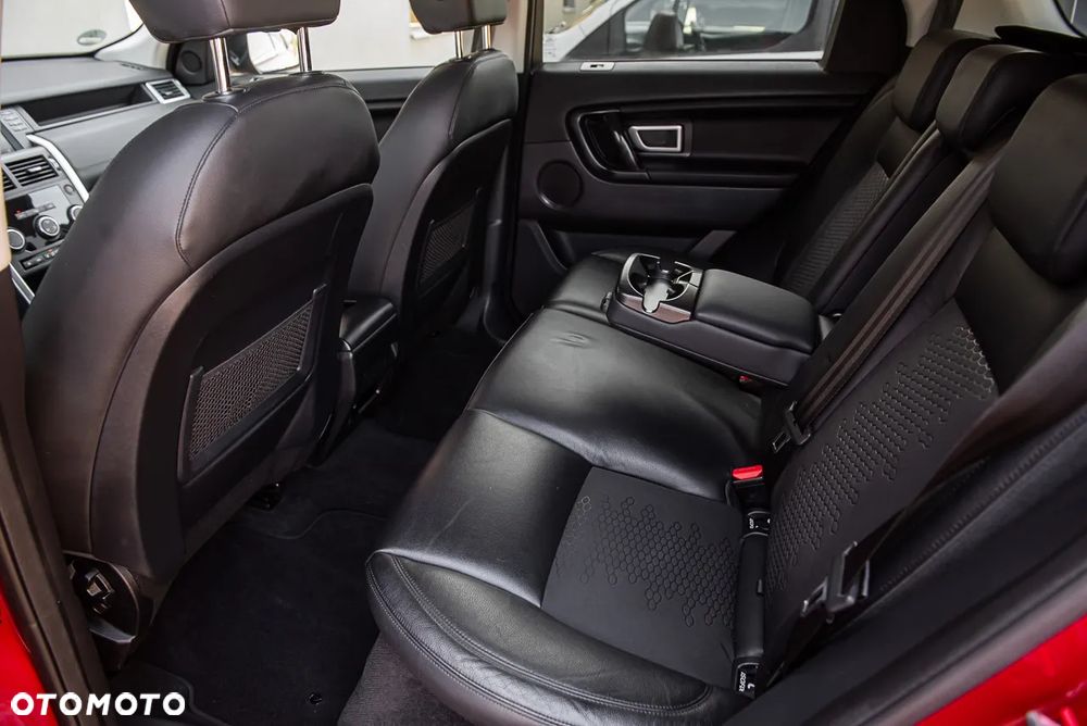 Land Rover Discovery Sport - 28