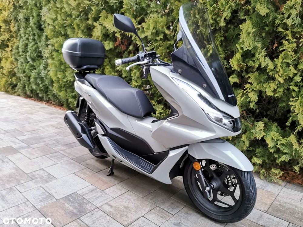 Honda PCX - 1