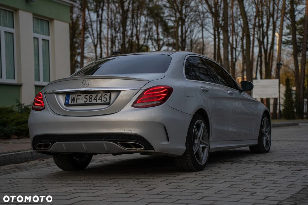 Mercedes-Benz Klasa C 300 7G-TRONIC - 6