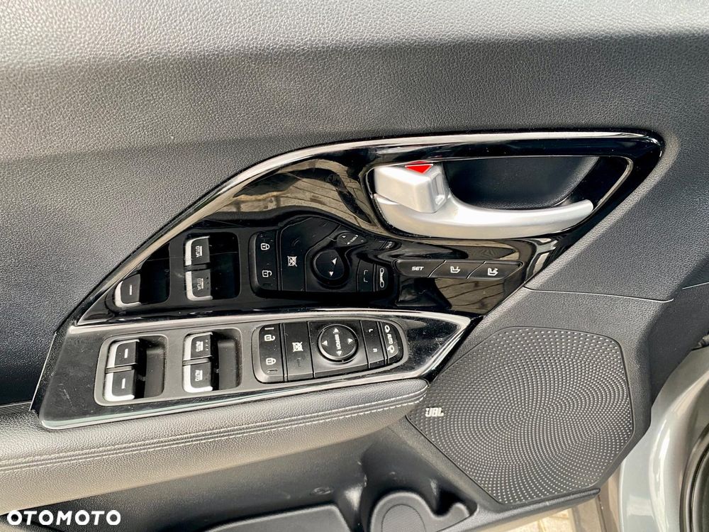 Kia Niro - 10