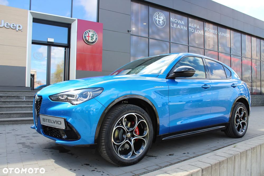Alfa Romeo Stelvio - 3