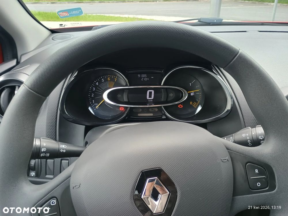 Renault Clio 1.2 16V Business - 9