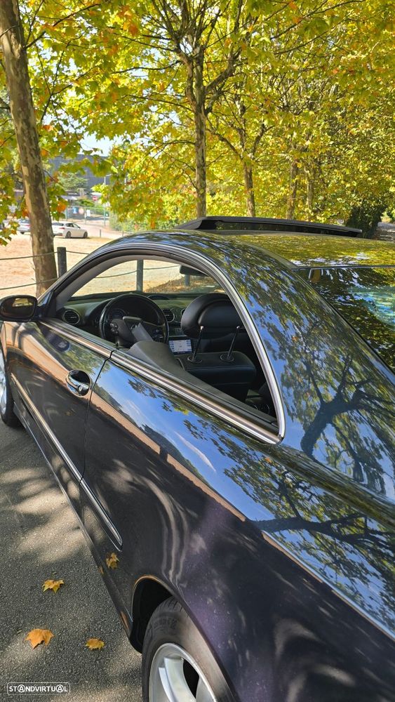 Mercedes-Benz CLK 200 K Avantgarde Aut. - 4