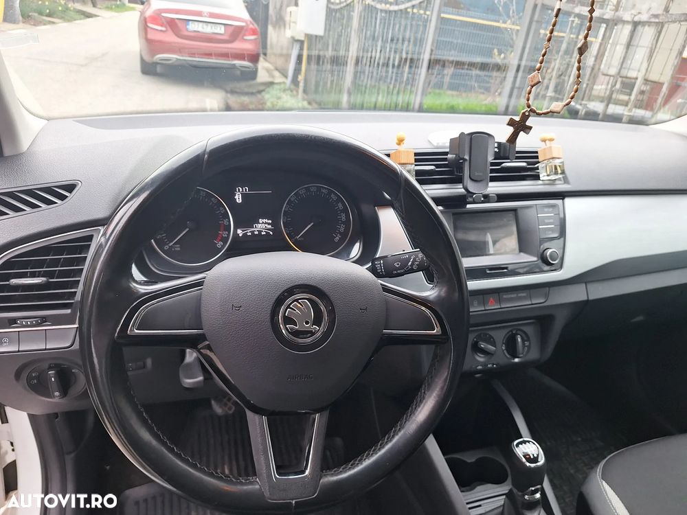Skoda Fabia - 5