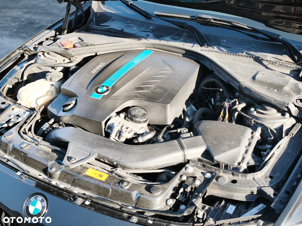 BMW Seria 3 ActiveHybrid Sport-Aut Modern Line - 9