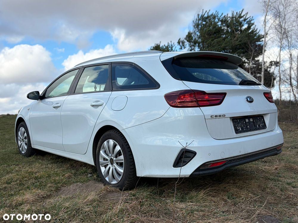 Kia Ceed 1.4 Business Line - 15