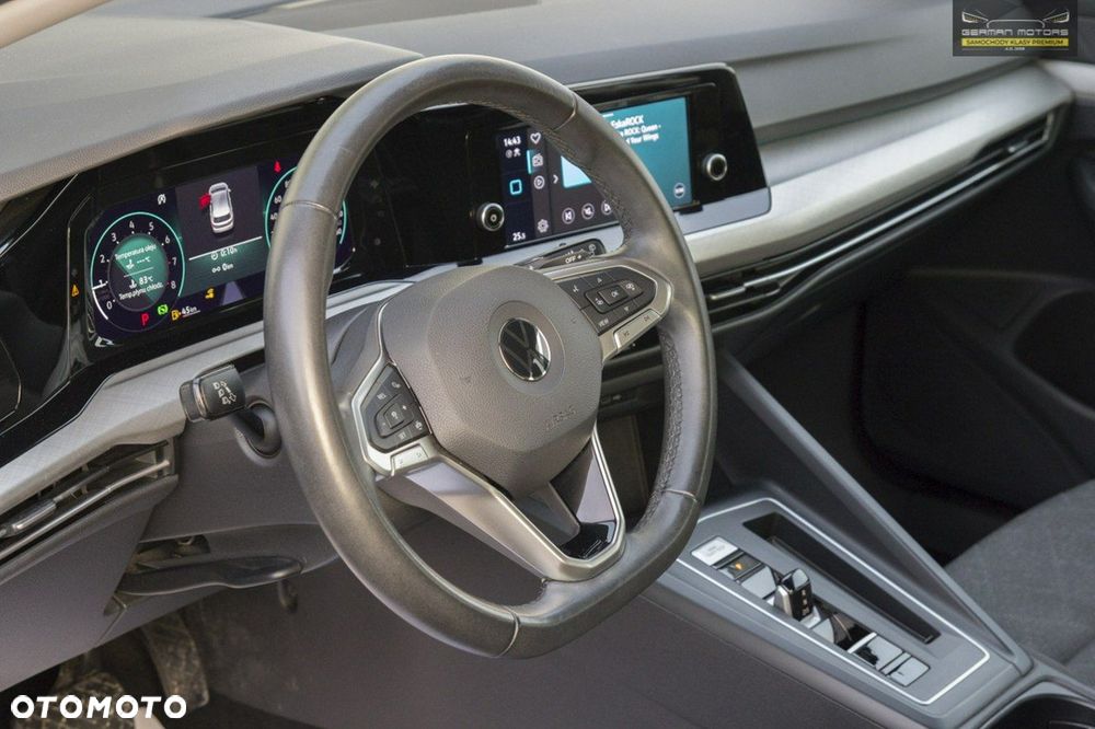 Volkswagen Golf - 20