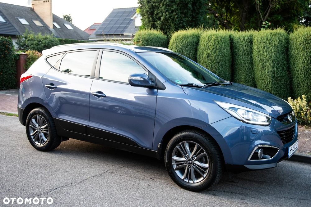 Hyundai ix35 blue 1.6 2WD Finale Gold - 3