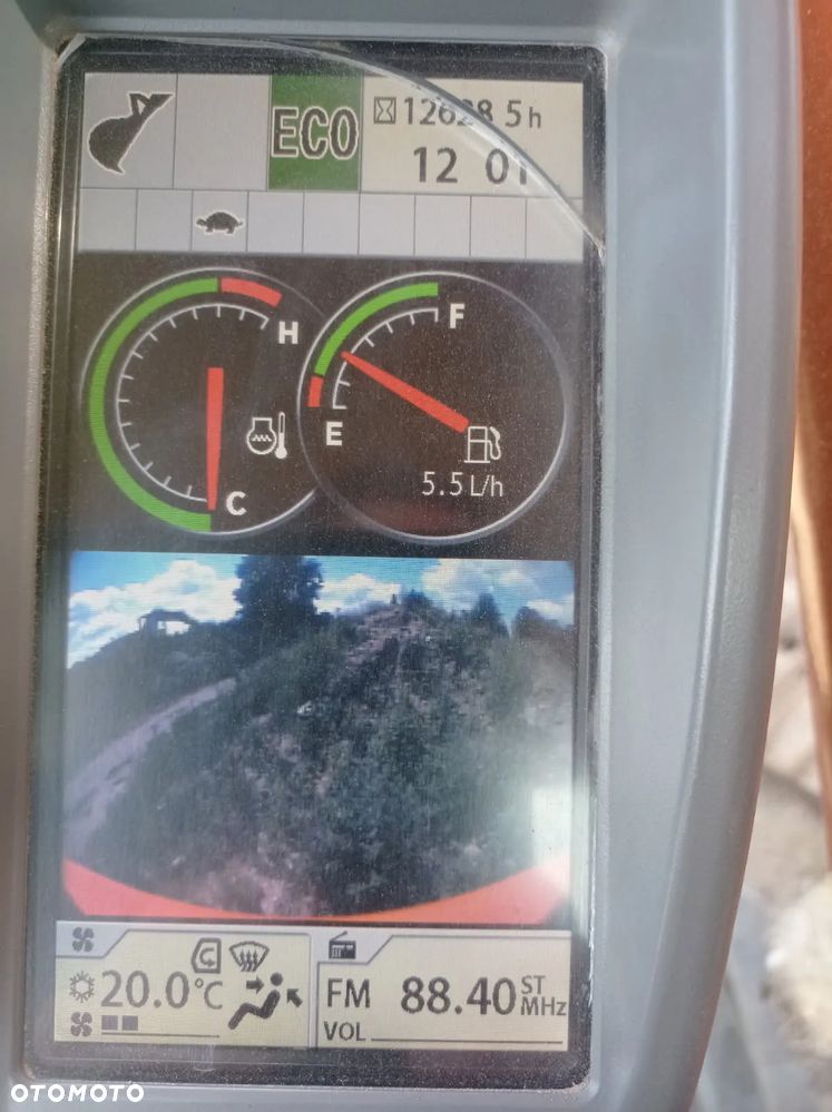 Hitachi ZX210LC-5B - 5