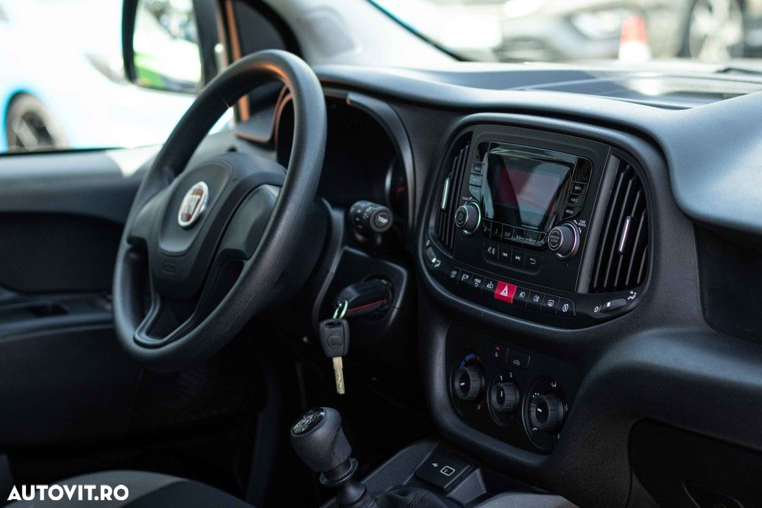 Fiat Doblo Combi 1.6 Mjet 90 CP Confort - 27