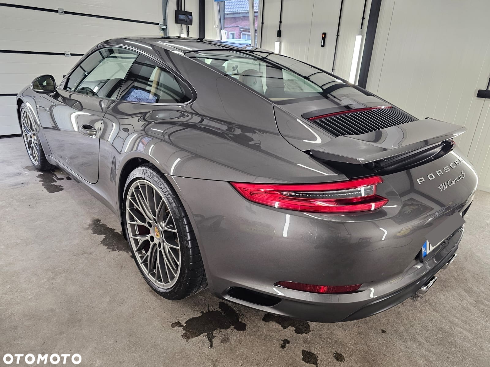 Porsche 911 Carrera S PDK - 4