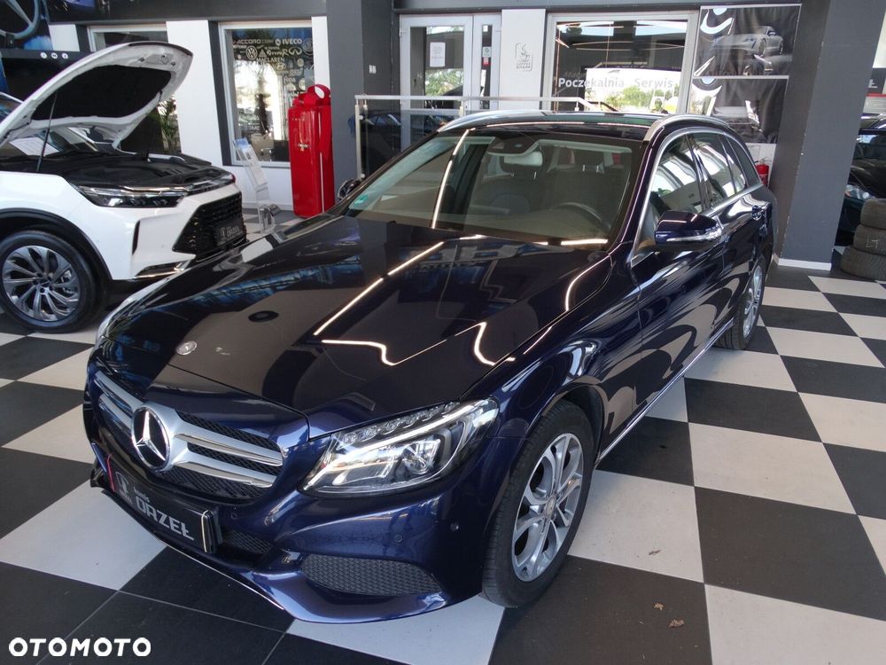 Mercedes-Benz Klasa C - 2