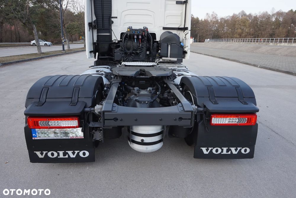 Volvo FH 500 XXL / LOW DECK / ACC / PARKCLIMA / FULL LED / SALON PL / IDEALNY. - 19