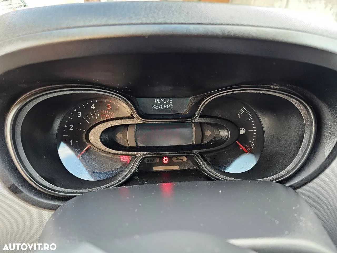 Renault Trafic - 14