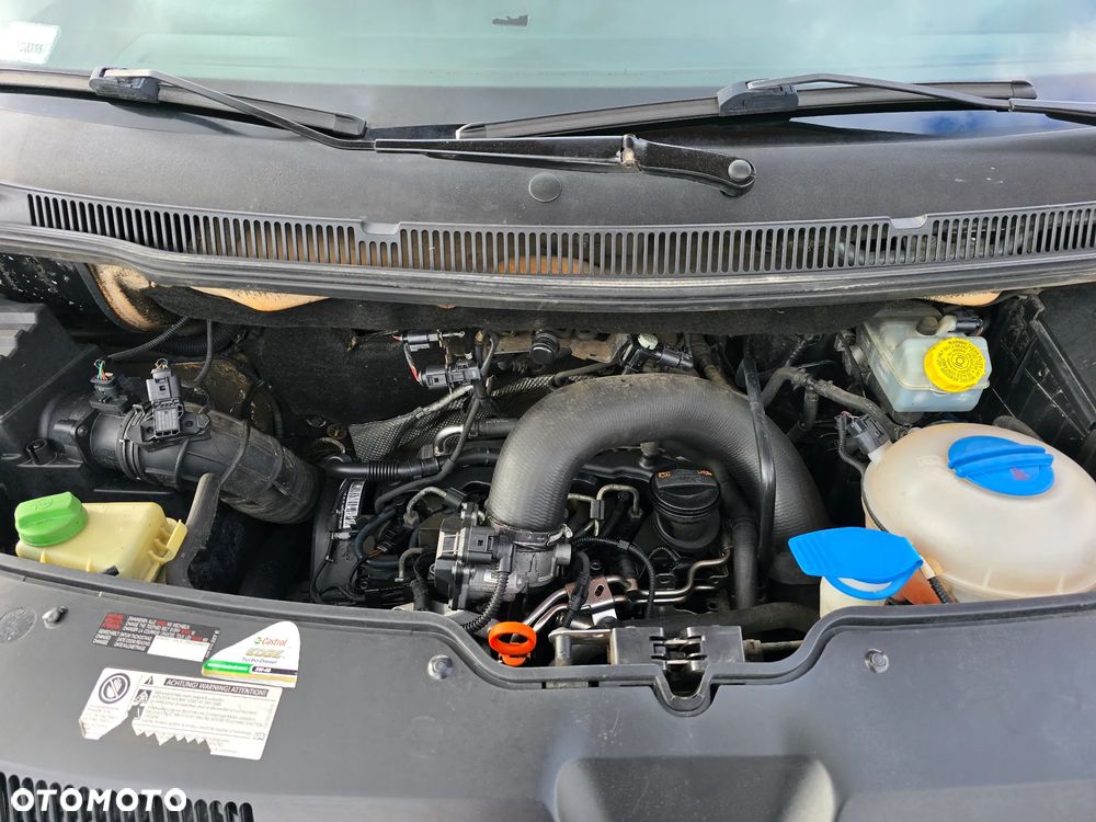 Volkswagen Transporter - 18