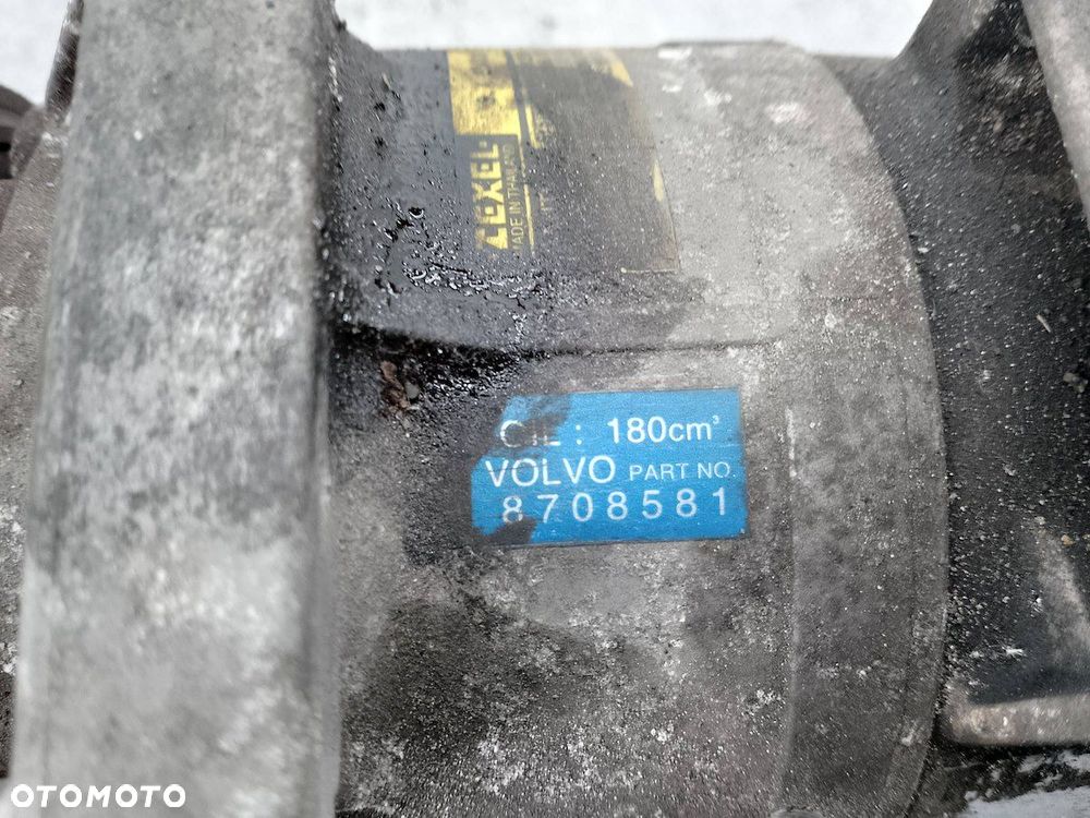 POMPA, SPRĘŻARKA KLIMATYZACJI VOLVO XC90 ( 02-14 ) 8708581 2.9 T6 24V - 8